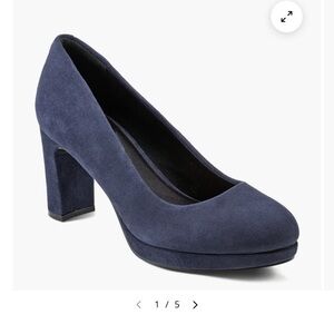 WOMEN'S CARMEN TOTAL MOTION PLATFORM PUMPS